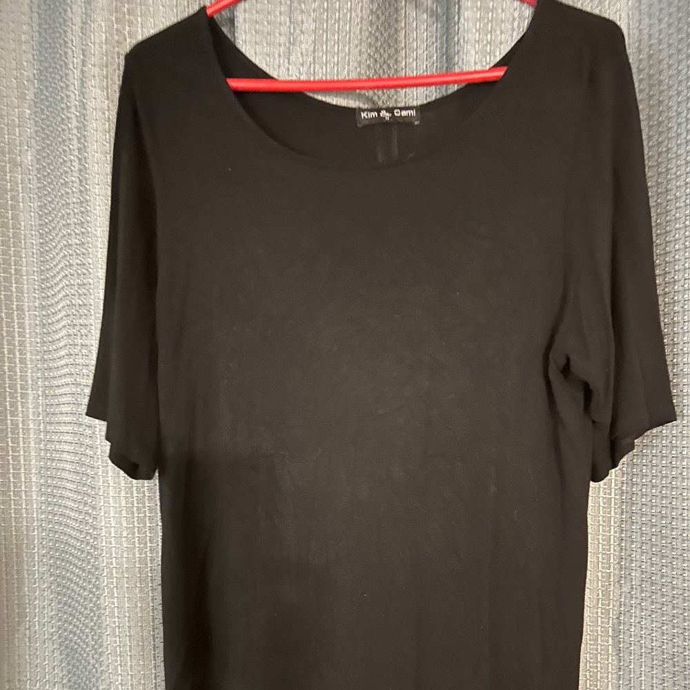 Black shirt